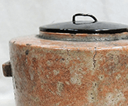 水差の場合、共の蓋や塗蓋などが添えてあるお品